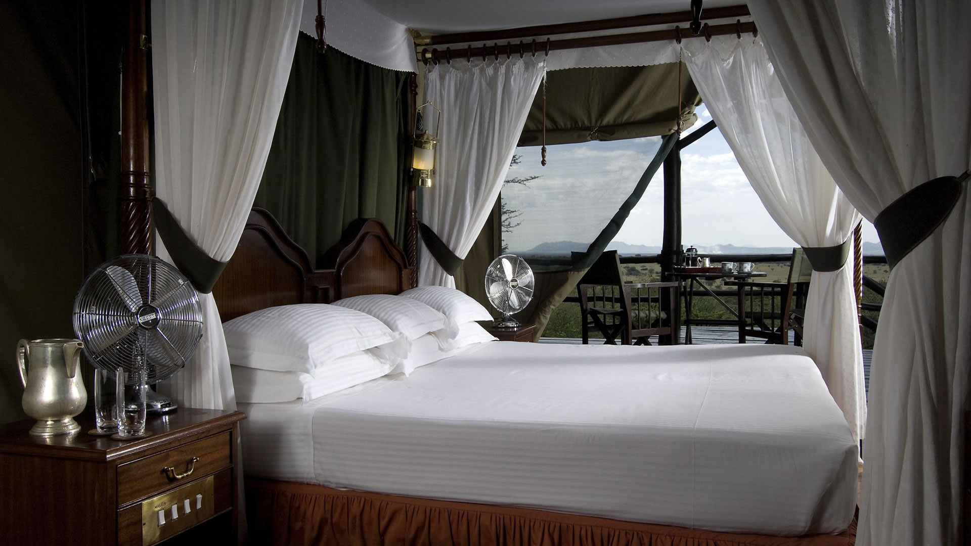 kirawira luxury tented camp