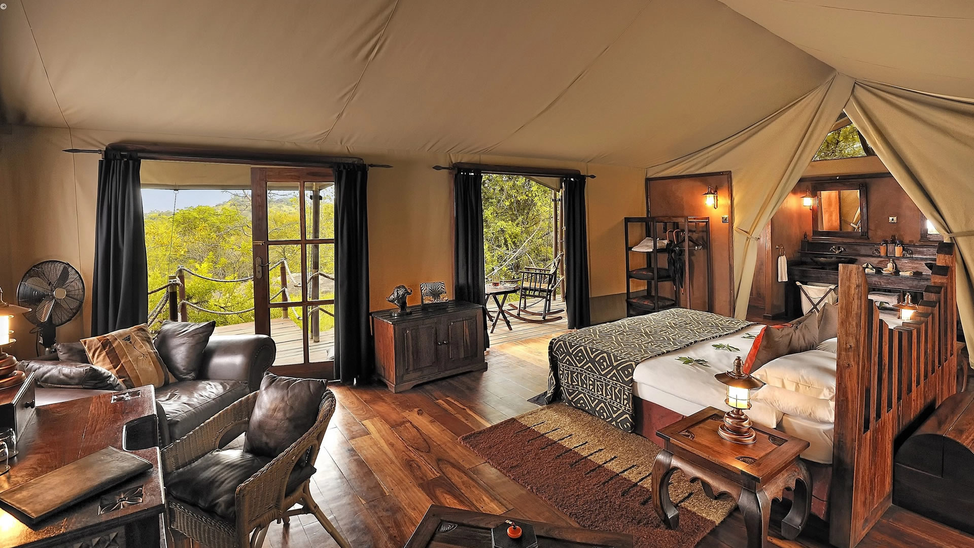 serengeti migration camp